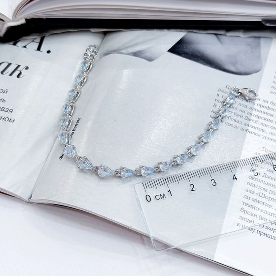 Серебряный браслет с топазом 8.865ct