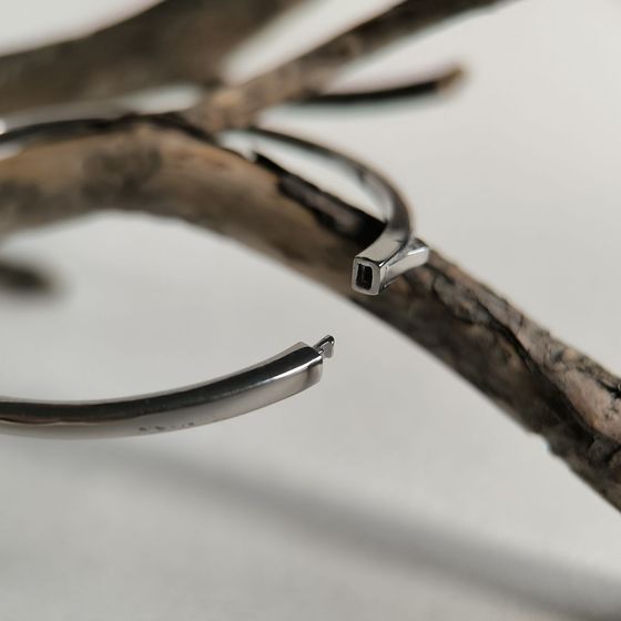 Серебряный браслет с фианитами Серебряный браслет с фианитами