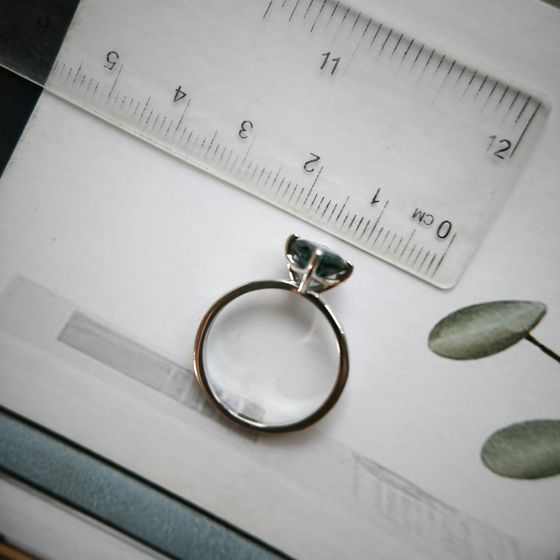 Серебряное кольцо с топазом Лондон Блю 1.558ct