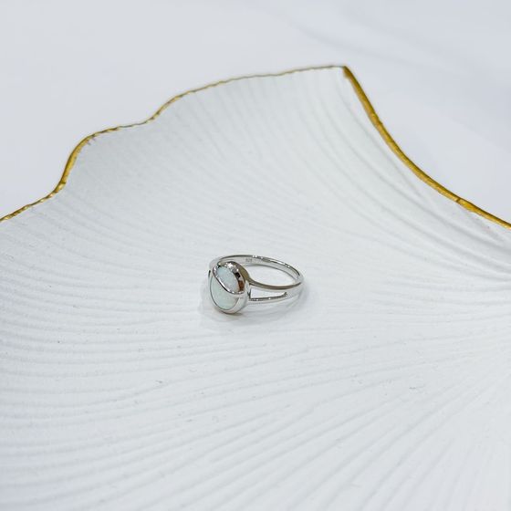 Серебряное кольцо с опалом 1.025ct