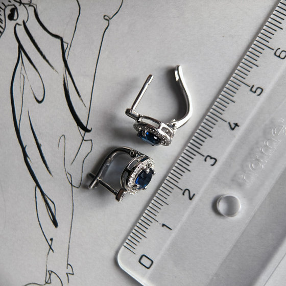 Серебряные серьги с сапфиром nano 1.747ct