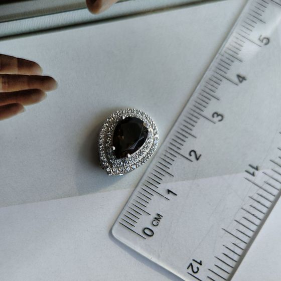 Серебряная подвеска с раухтопазом (дымчатым кварцем) 2.188ct, фианитами
