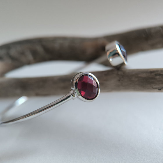 Серебряный браслет с гранатом nano 4.33ct