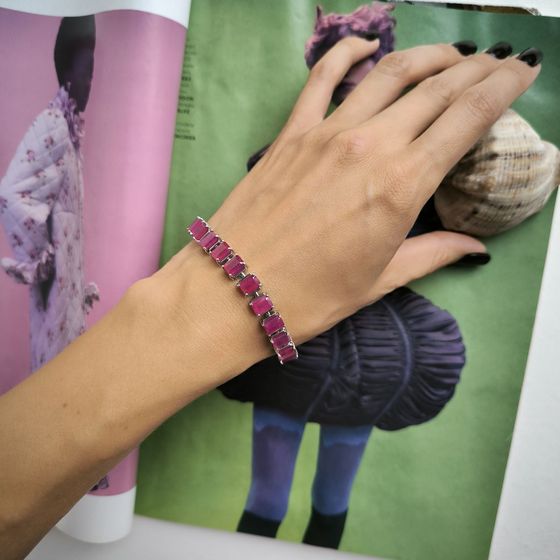 Серебряный браслет с рубином Серебряный браслет с рубином