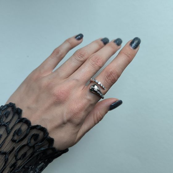 Серебряное кольцо с фианитами