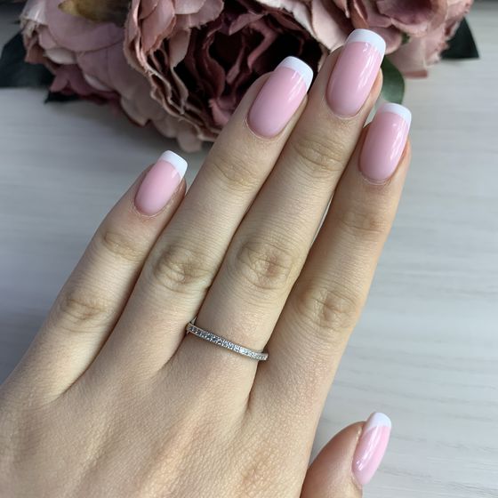 Серебряное кольцо с фианитами