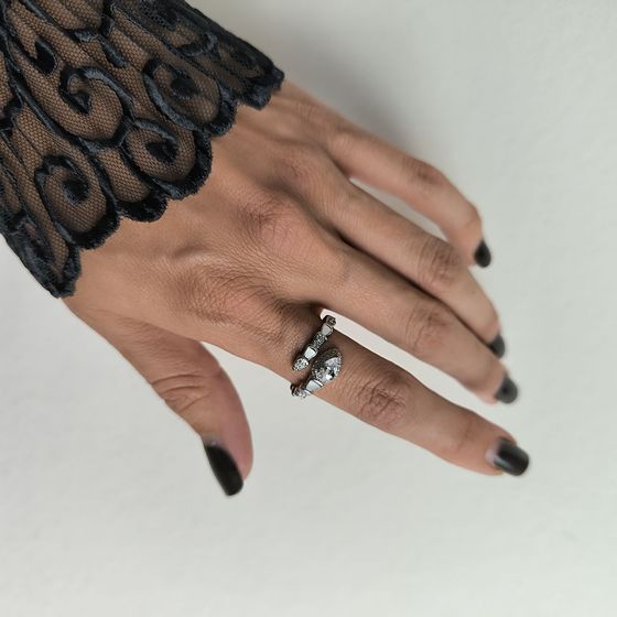 Серебряное кольцо с перламутром