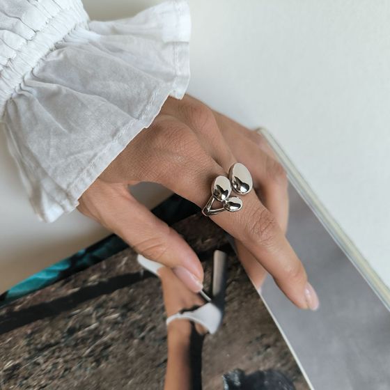 Серебряное кольцо без камней