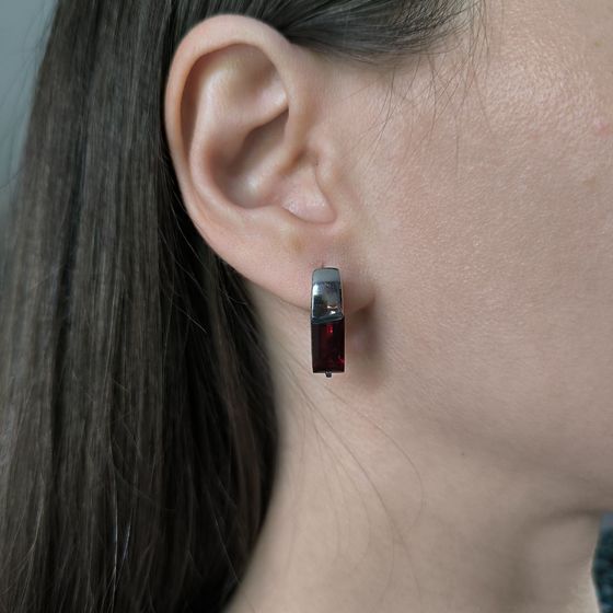 Серебряные серьги с гранатом nano 4.351ct