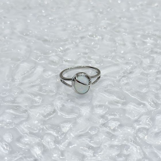 Серебряное кольцо с опалом 1.025ct