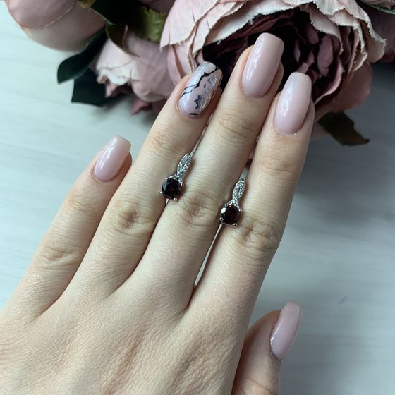 Серебряные серьги с гранатом 2.217ct