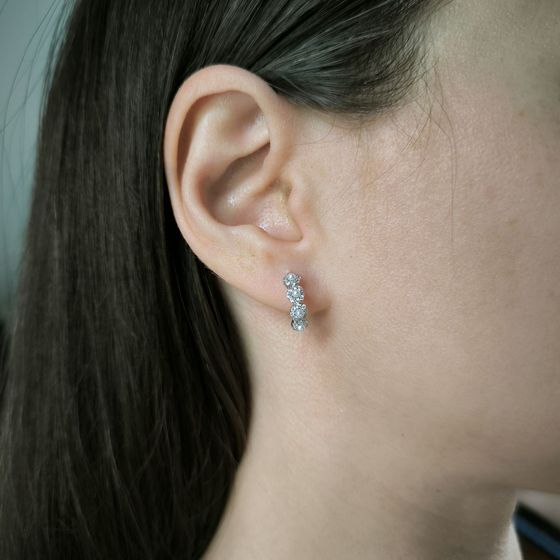 Серебряные серьги с жемчугом, фианитами