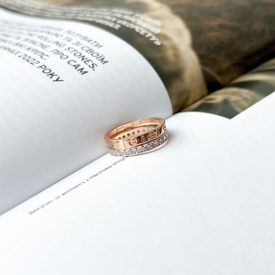 Золотое кольцо с фианитами 0.62ct