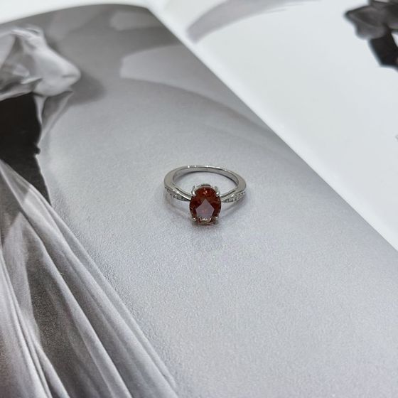 Серебряное кольцо с султанитом 2.54ct
