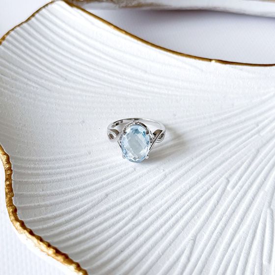 Серебряное кольцо с топазом 6.743ct