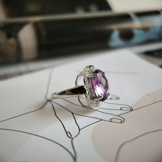 Серебряное кольцо с аметистом 5.163ct