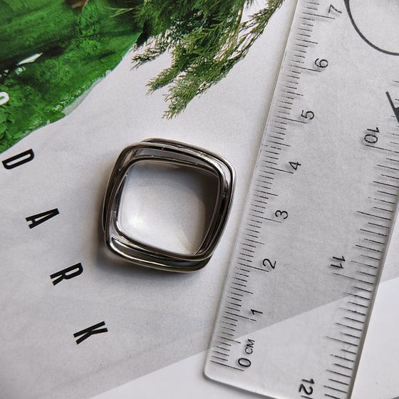 Серебряное кольцо с фианитами