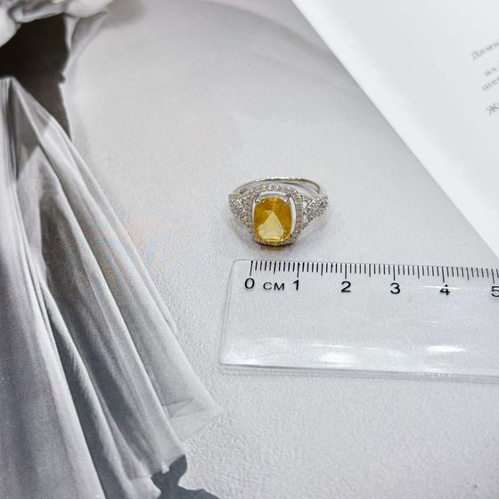 Серебряное кольцо с цитрином nano 3.383ct