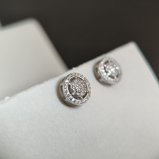 Серебряные серьги с фианитами