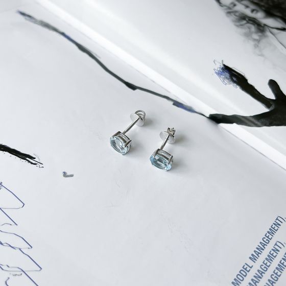 Серебряные серьги с топазом 3.133ct