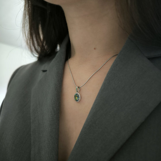 Серебряная подвеска с мистик топазом 1.108ct, фианитами