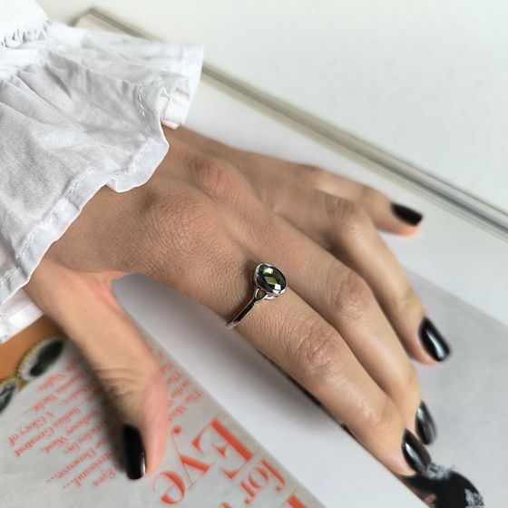 Серебряное кольцо с мистик топазом 0.85ct