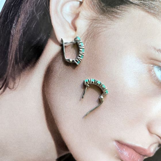 Серебряные серьги с изумрудом 2.367ct