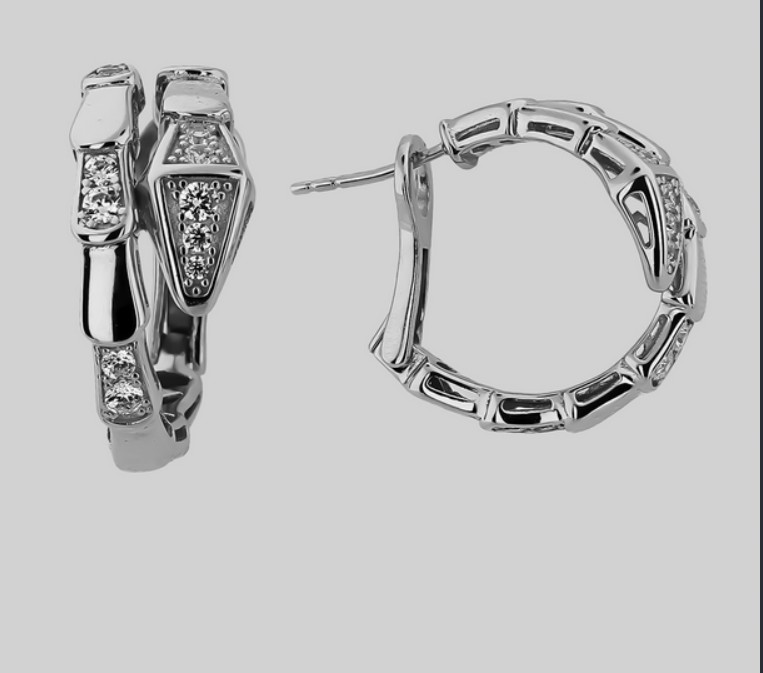 Золотые серьги с фианитами 0.9ct