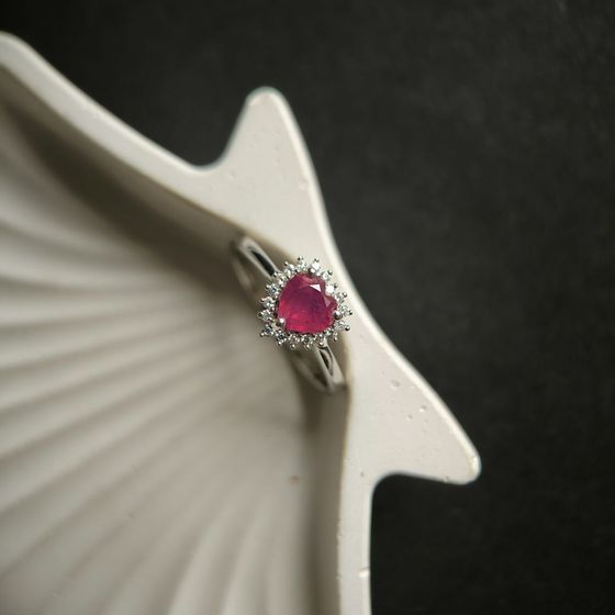 Серебряное кольцо с рубином 1.428ct