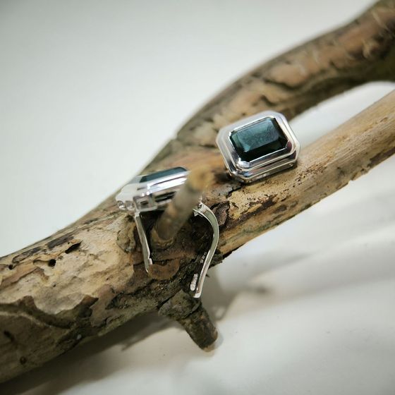 Серебряные серьги с топазом Лондон Блю 5.788ct