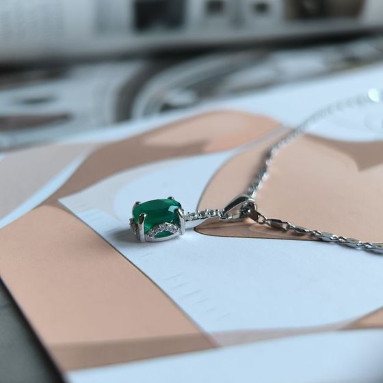 Серебряная подвеска с агатом