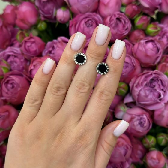 Серебряные серьги с ониксом