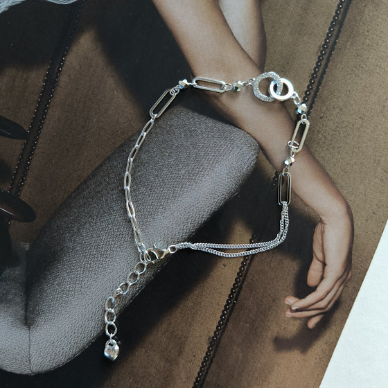 Серебряный браслет с фианитами