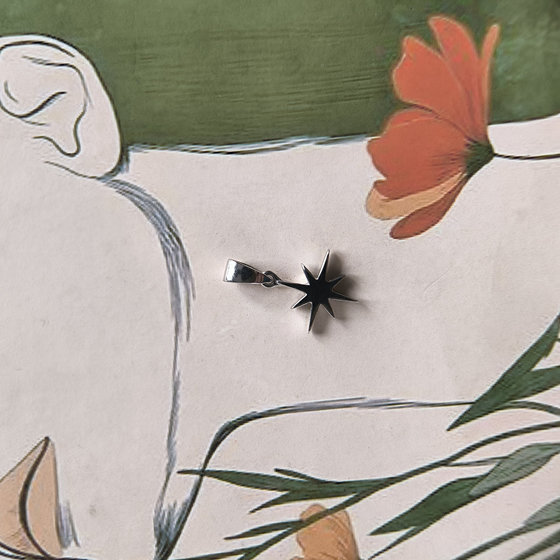 Серебряная подвеска без камней