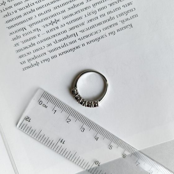 Серебряное кольцо с гранатом 1.625ct