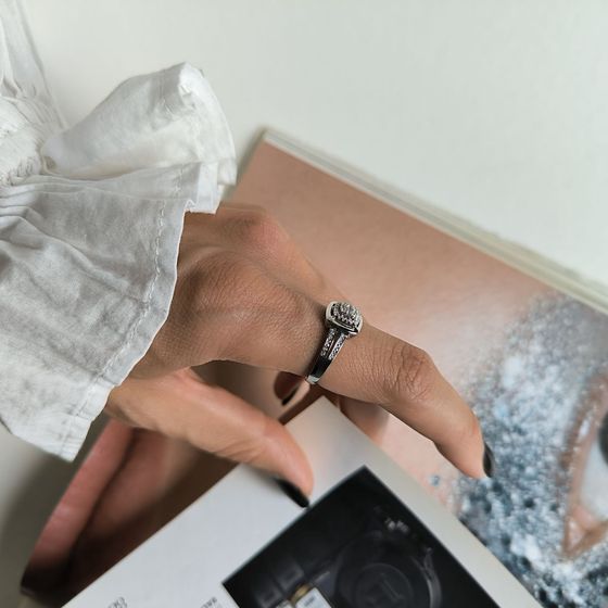 Серебряное кольцо с фианитами