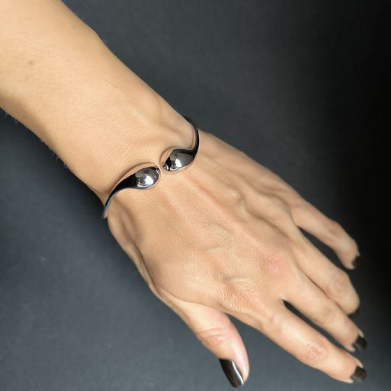 Серебряный браслет без камней