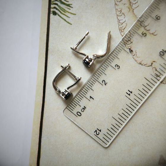 Серебряные серьги с сапфиром 1.28ct