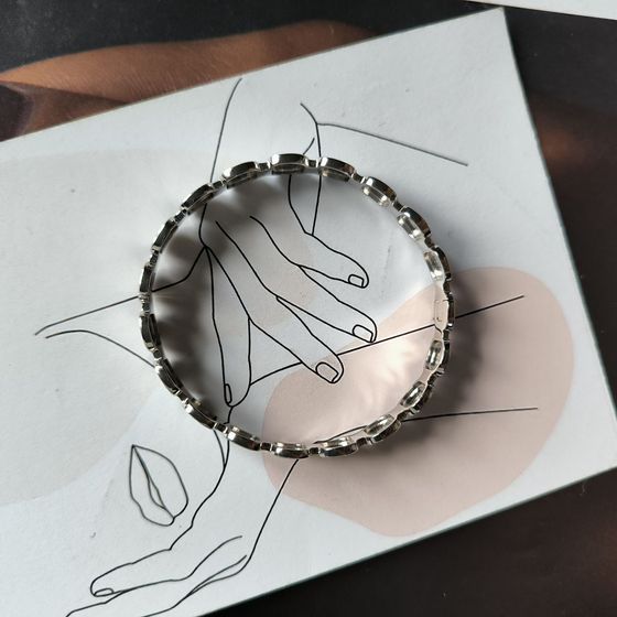 Серебряный браслет без камней