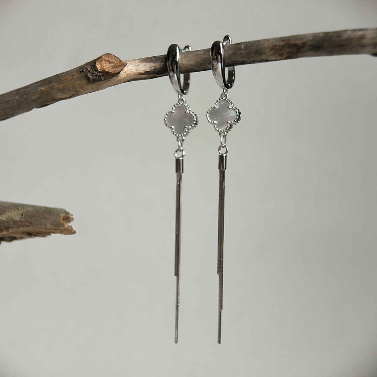 Серебряные серьги с перламутром