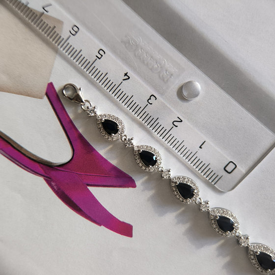 Серебряный браслет с сапфиром 8.982ct