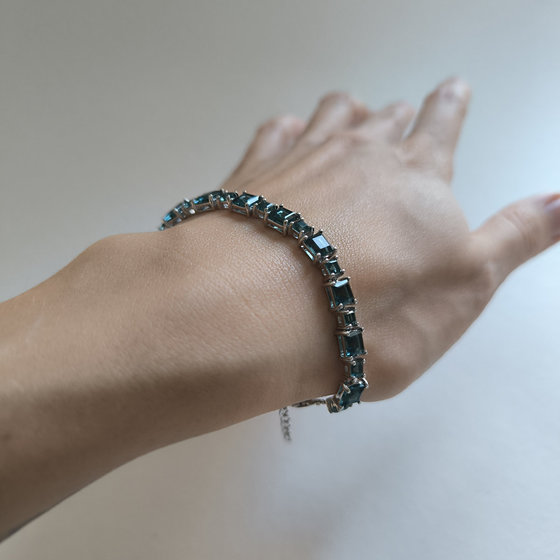 Серебряный браслет с топазом Лондон Блю 10.246ct