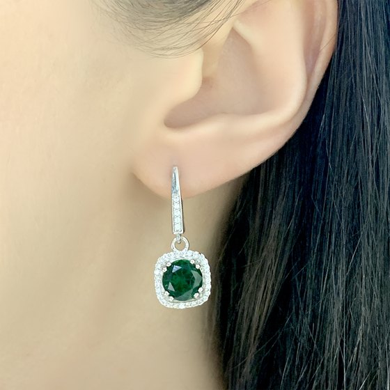 Серебряные серьги с изумрудом nano 3.931ct