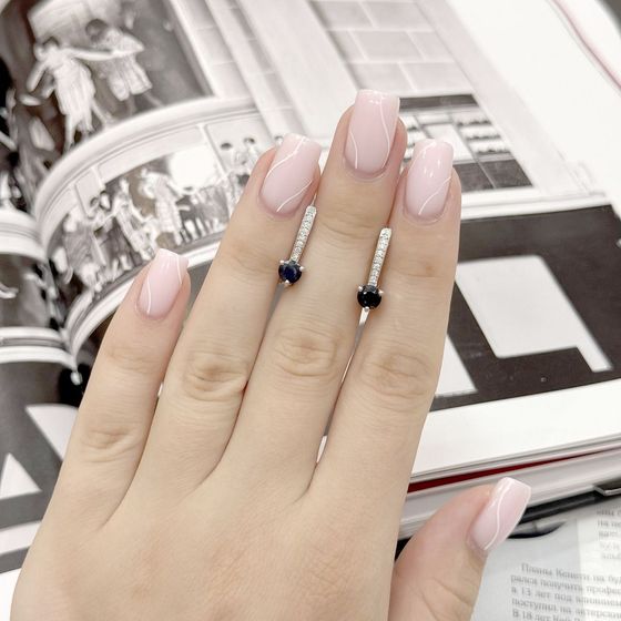 Серебряные серьги с сапфиром 1.711ct, фианитами