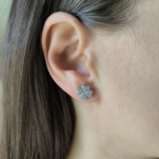 Серебряные серьги с фианитами