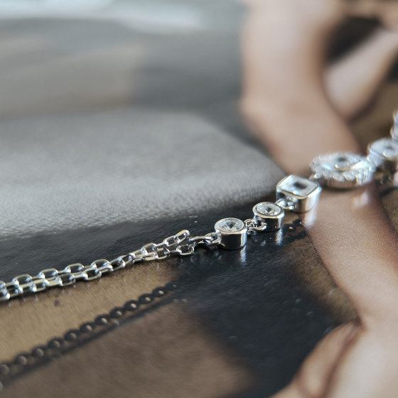 Серебряный браслет с фианитами