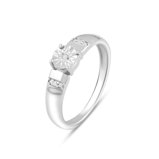Серебряное кольцо с бриллиантом 0.03ct