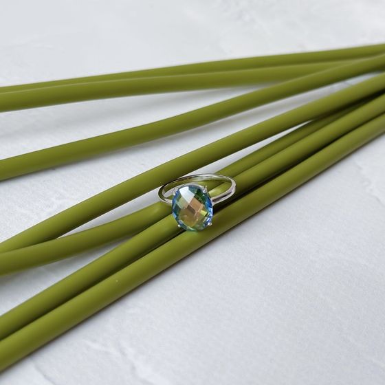 Серебряное кольцо с мистик топазом 3.417ct