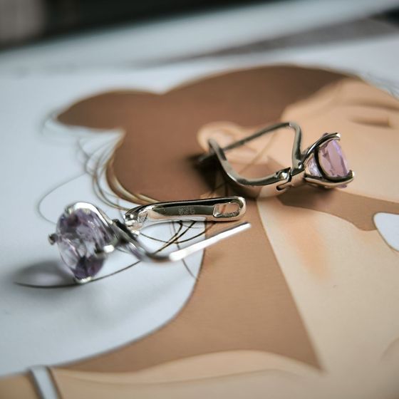 Серебряные серьги с аметистом