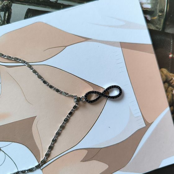 Серебряная подвеска с фианитами